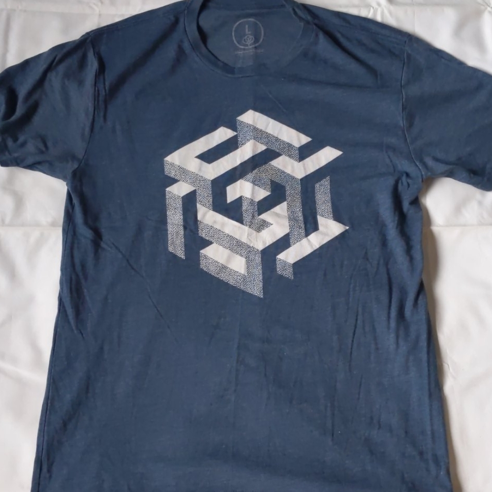 Cotton Bureau graphic tee - Hexagon Sun